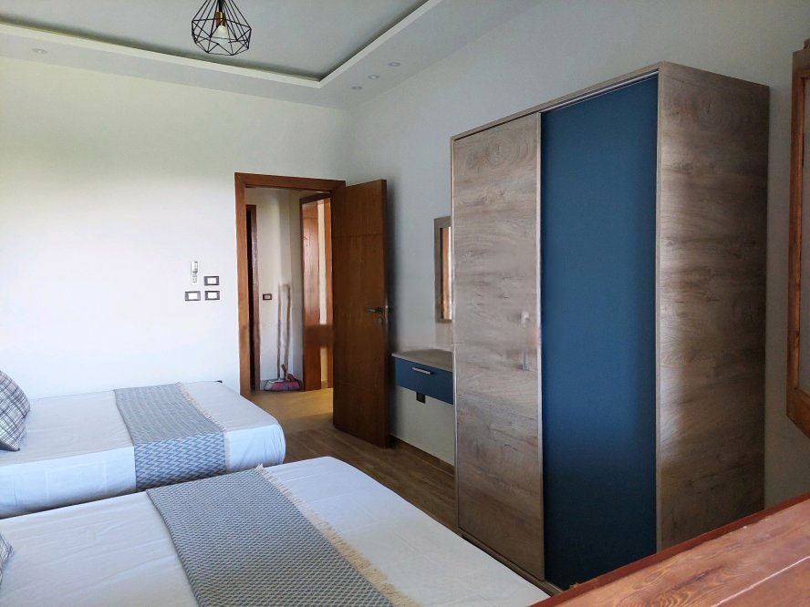 Marina 5 chalet Master Bedroom 2